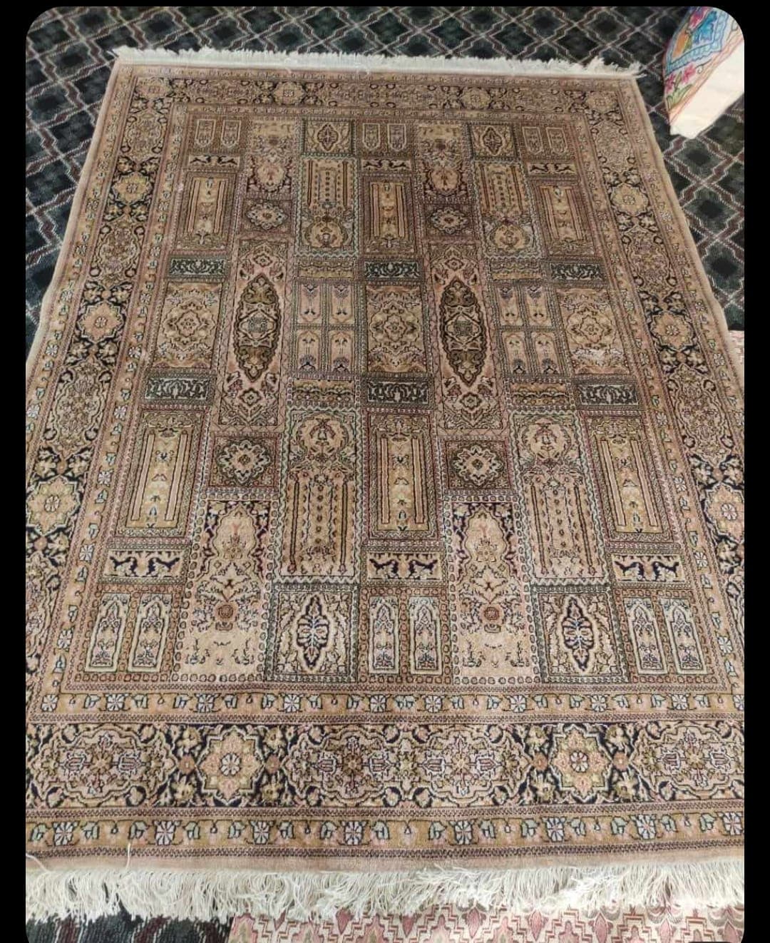 Beige garden-panel silk rug